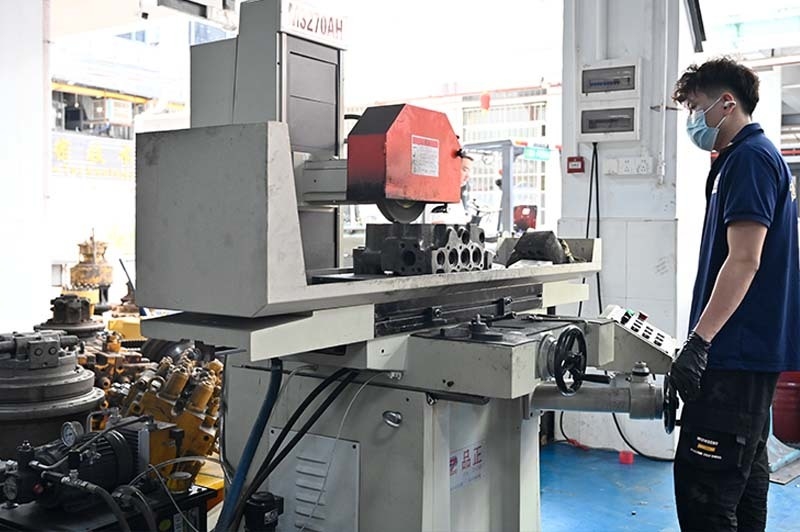 Guangzhou Tieqi Construction Machinery Co., Ltd. خط تولید سازنده