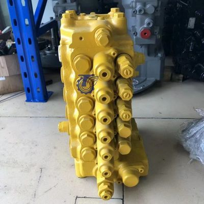 Komatsu 120-6-7 Excavator Main Control Valve Hydraulic 723-56-12103 723-56-12102