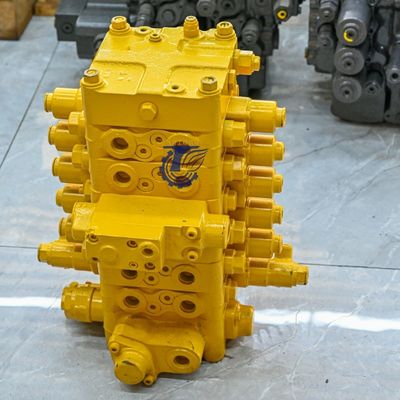 723-24-10803 723-24-10801 723-24-10800 برای بولدوزرهای کوماتسو D61EX-12 شیر کنترل اصلی هیدرولیک قطعات ماشین آلات ساخت و ساز کیفیت بالا اصلی